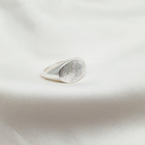 LOVE PRINT SIGNET RING