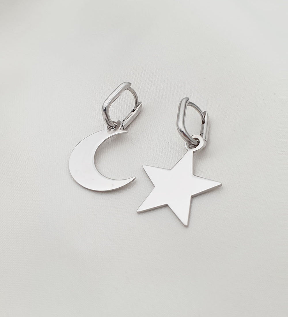 MOON & STARS